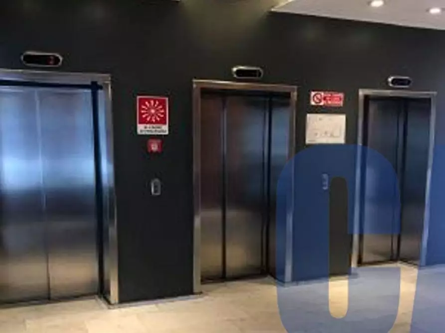 Immagine 21 di Ufficio in affitto  in VIALE MONZA a Milano