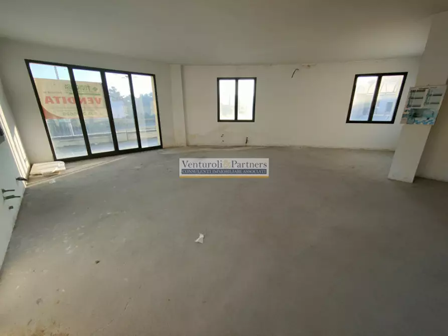 Immagine 7 di Negozio in vendita  in via sant anna a Villongo