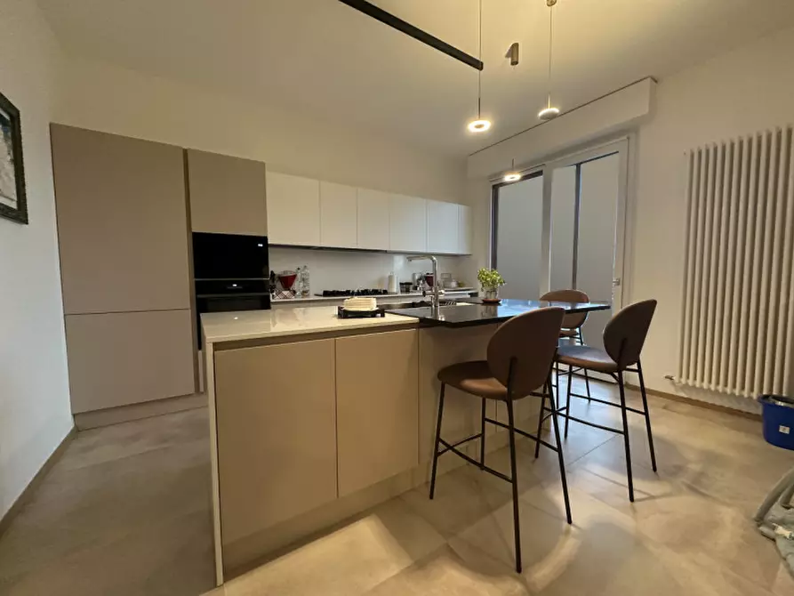 Immagine 5 di Appartamento in vendita  a Senigallia