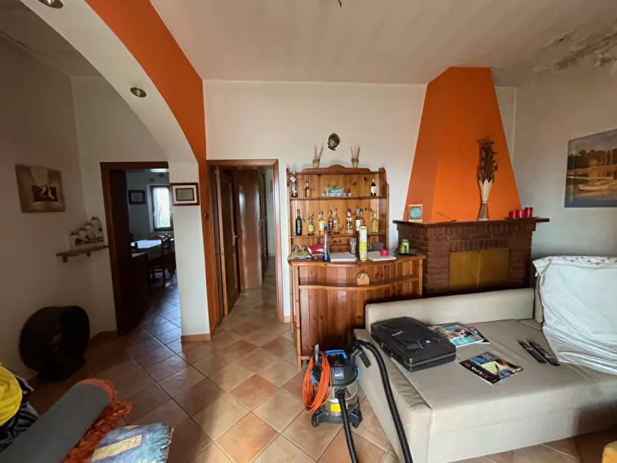 Immagine 3 di Casa indipendente in vendita  a Ostra