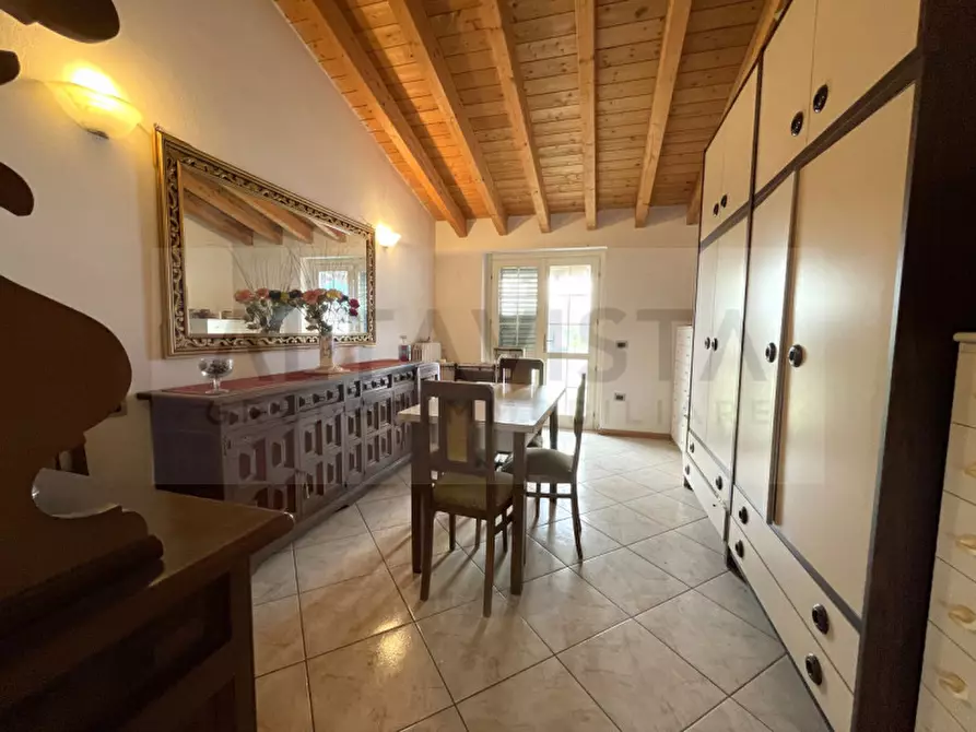 Immagine 21 di Villa in vendita  in via xx settembre a Flero