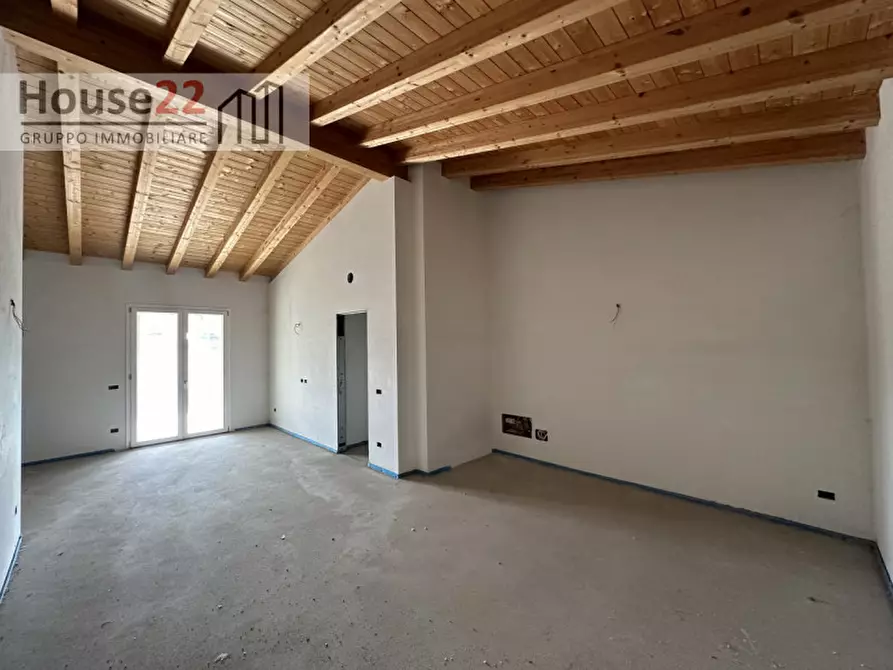 Immagine 2 di Appartamento in vendita  a Brescia