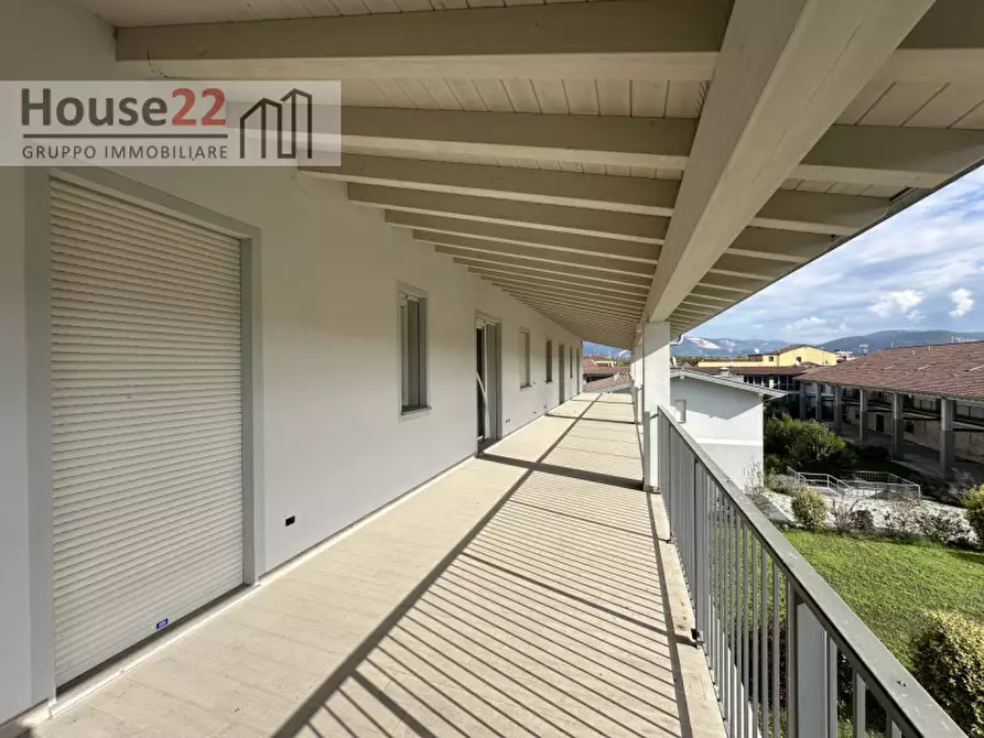 Immagine 10 di Appartamento in vendita  a Brescia