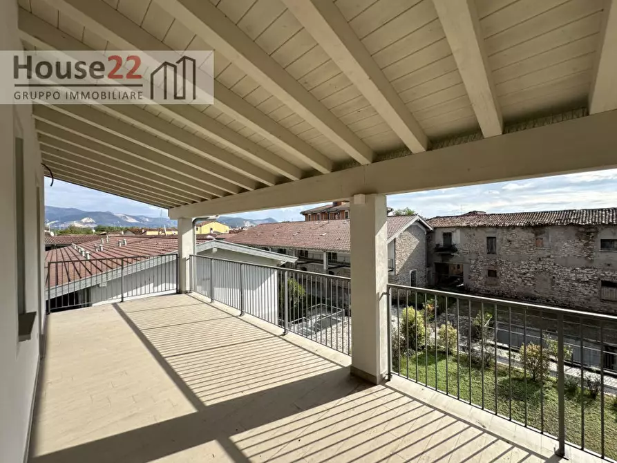 Immagine 13 di Appartamento in vendita  a Brescia