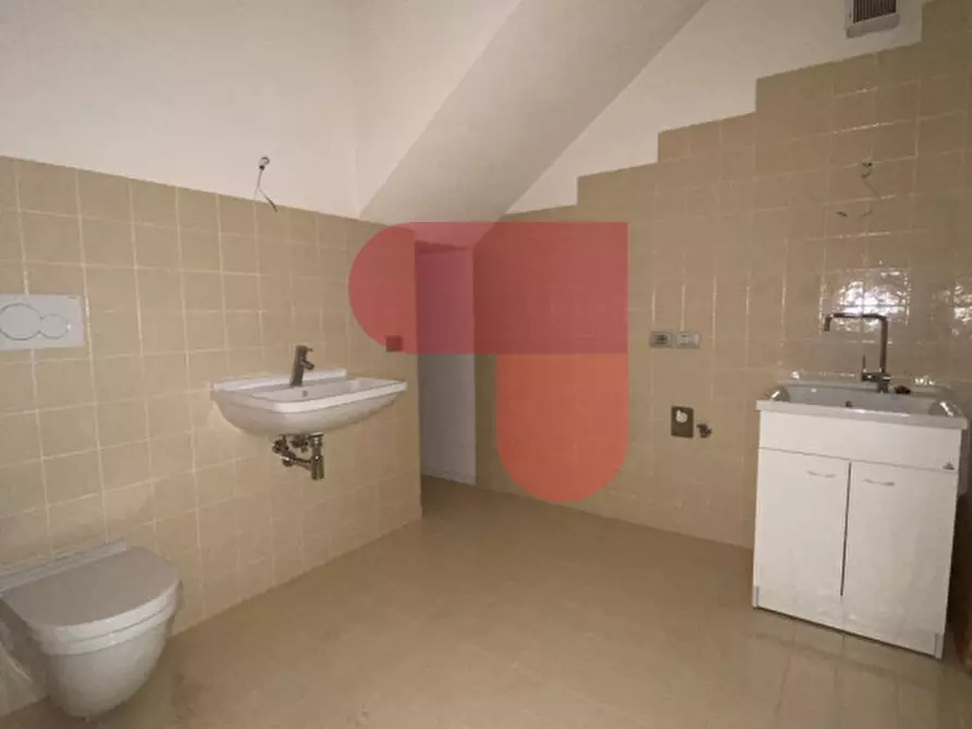 Immagine 17 di Appartamento in vendita  a Arzignano