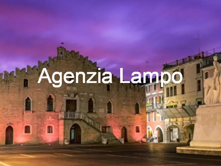 Immagine 3 di Negozio in vendita  a Portogruaro