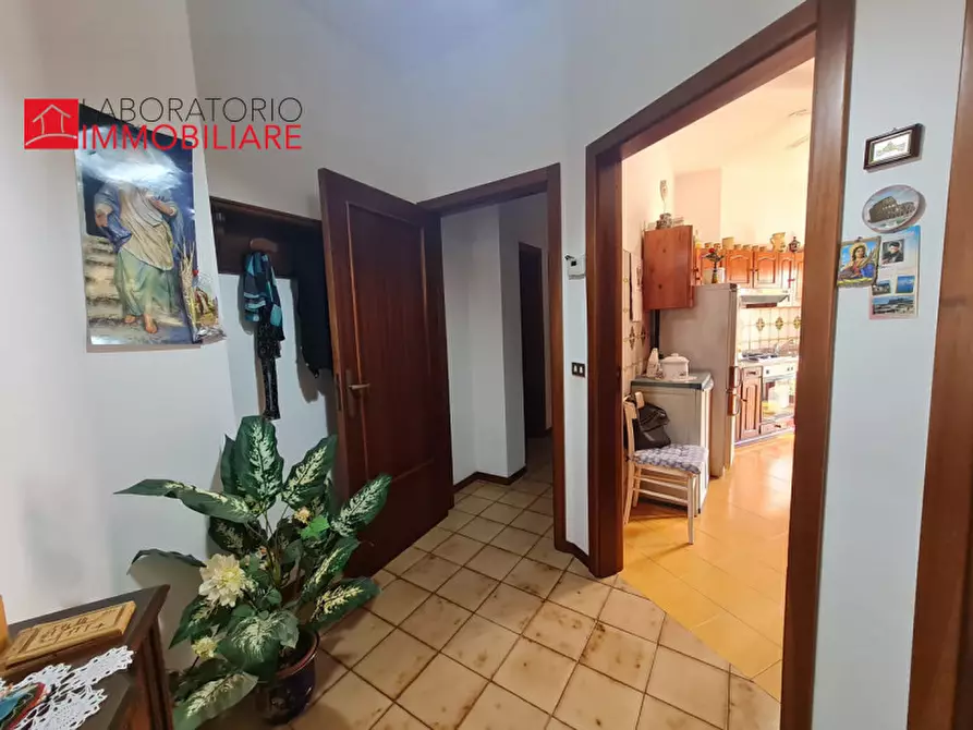 Immagine 2 di Appartamento in vendita  in via Dante Alighieri a San Cesario Di Lecce