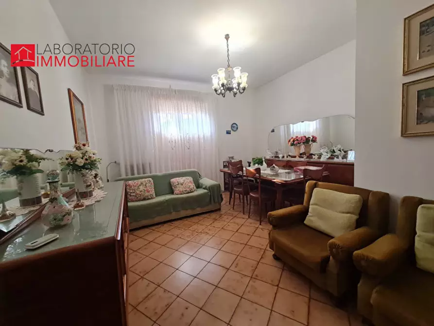 Immagine 3 di Appartamento in vendita  in via Dante Alighieri a San Cesario Di Lecce