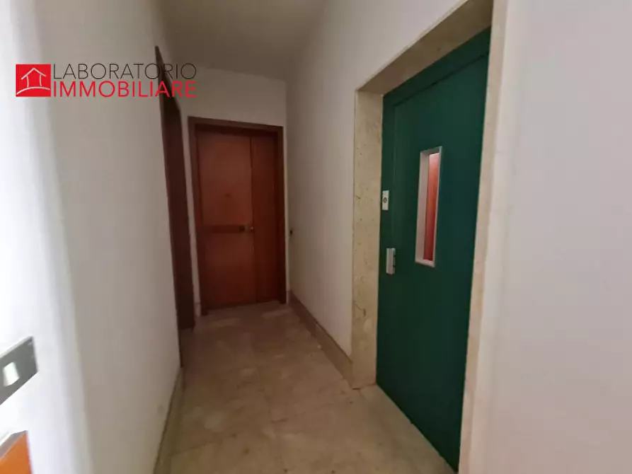 Immagine 13 di Appartamento in vendita  in via Dante Alighieri a San Cesario Di Lecce