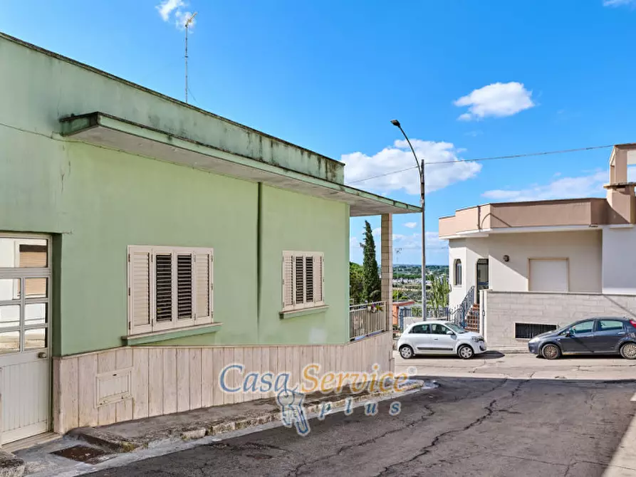 Immagine 3 di Casa indipendente in vendita  in Via Savoia a Matino