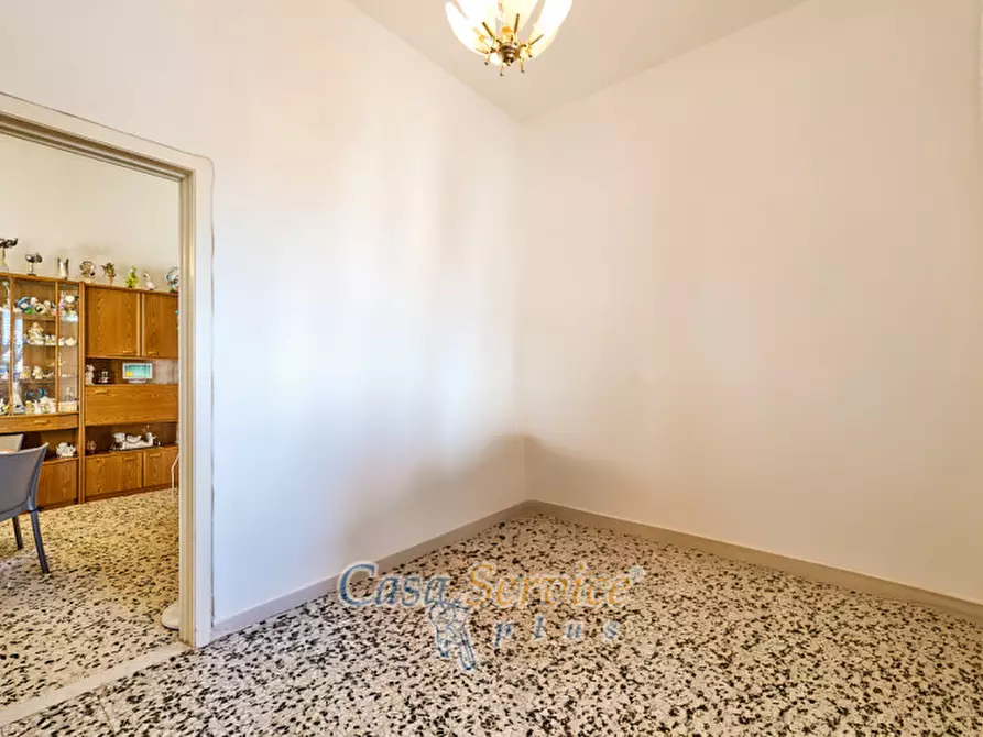 Immagine 13 di Casa indipendente in vendita  in Via Savoia a Matino