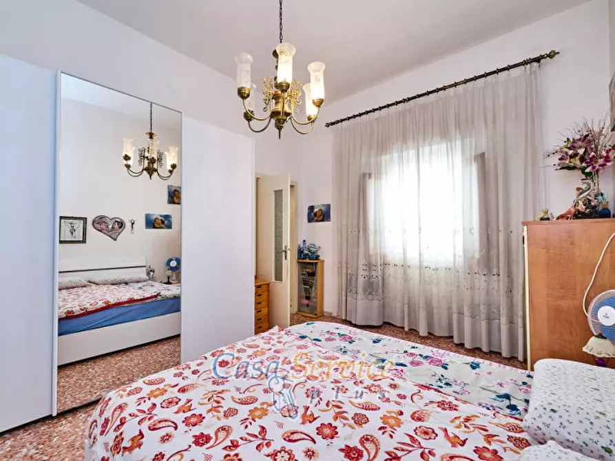 Immagine 17 di Casa indipendente in vendita  in Via Savoia a Matino