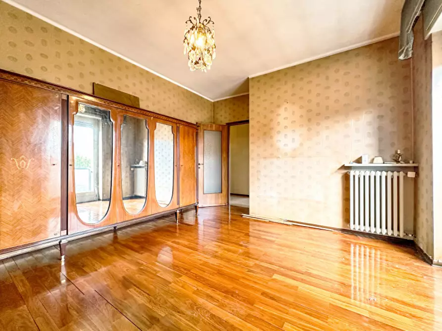 Immagine 8 di Appartamento in vendita  in Via 25 Aprile  1 a Borgosesia