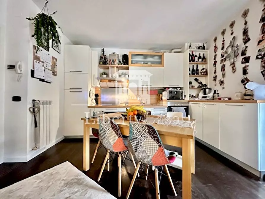 Immagine 1 di Appartamento in vendita  in Via delle Fontane a Salò