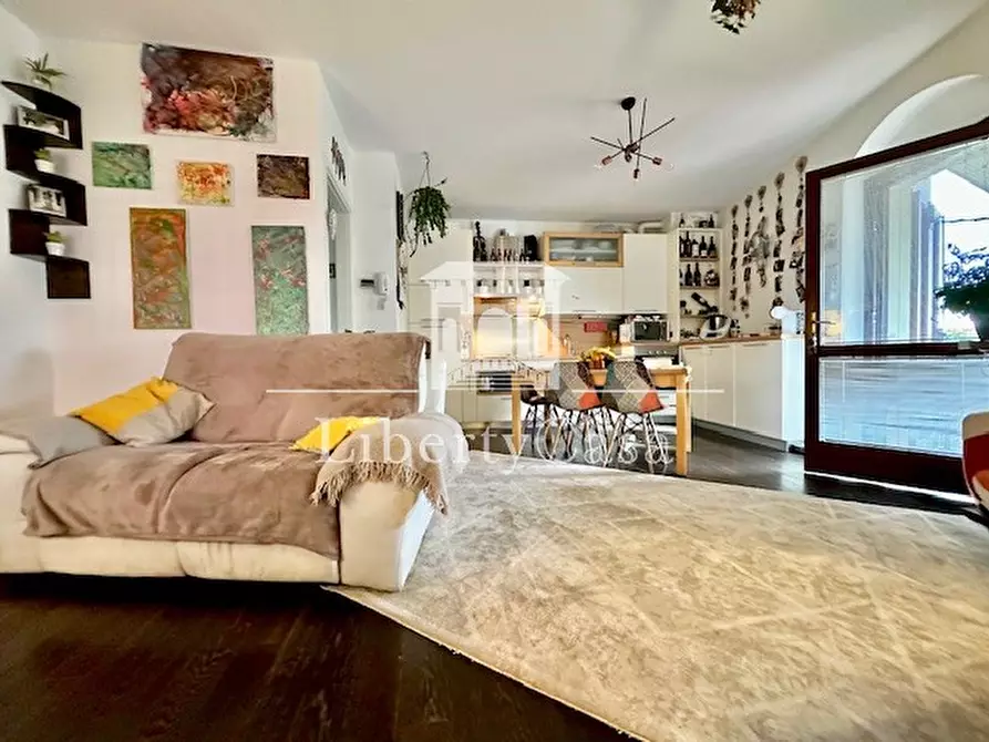 Immagine 6 di Appartamento in vendita  in Via delle Fontane a Salò