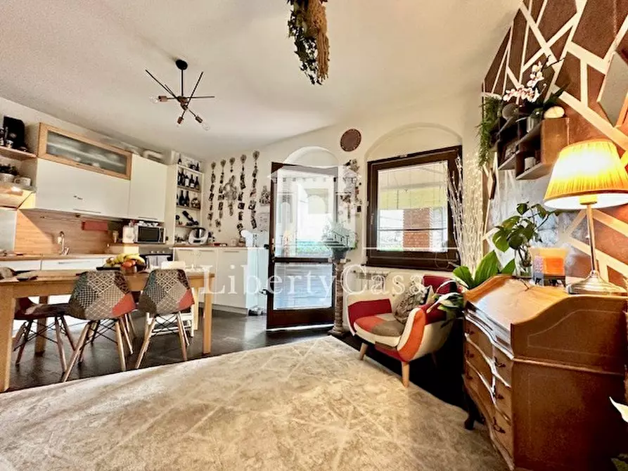 Immagine 9 di Appartamento in vendita  in Via delle Fontane a Salò