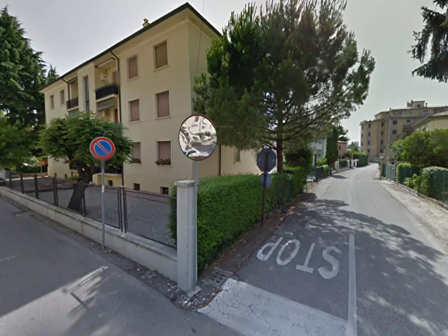 Immagine 1 di Appartamento in vendita  in VIA GIOVANNI POZZOBON 12 a Treviso