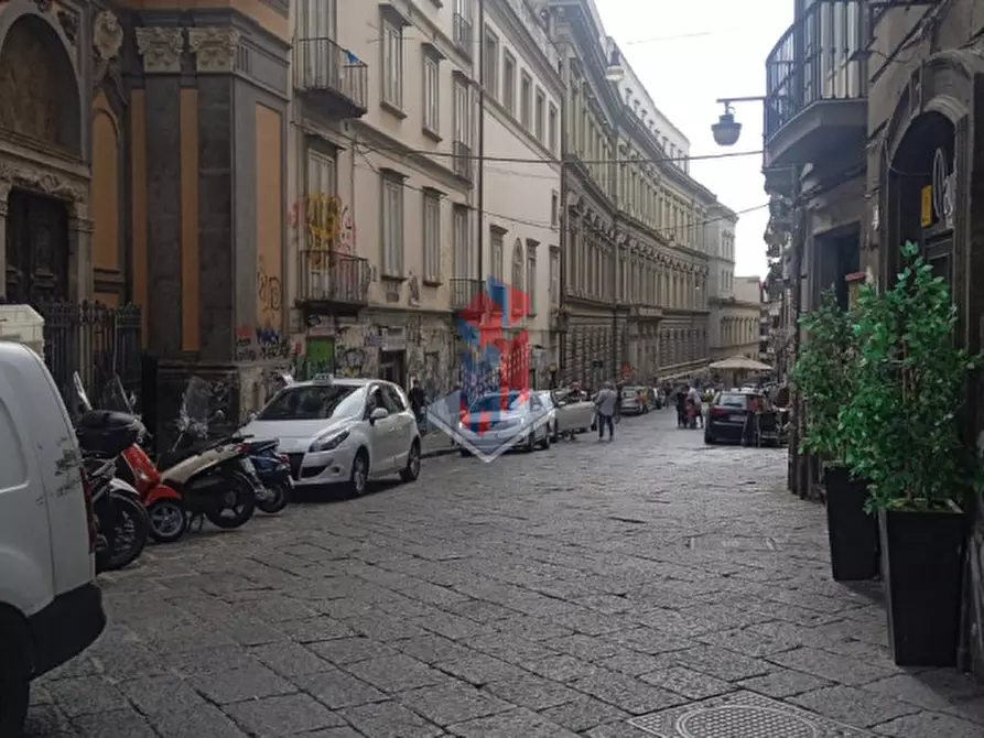 Immagine 14 di Monolocale in vendita  in CENTRO STORICO - PIAZZETTA NILO - PALAZZO BECCADELLI a Napoli