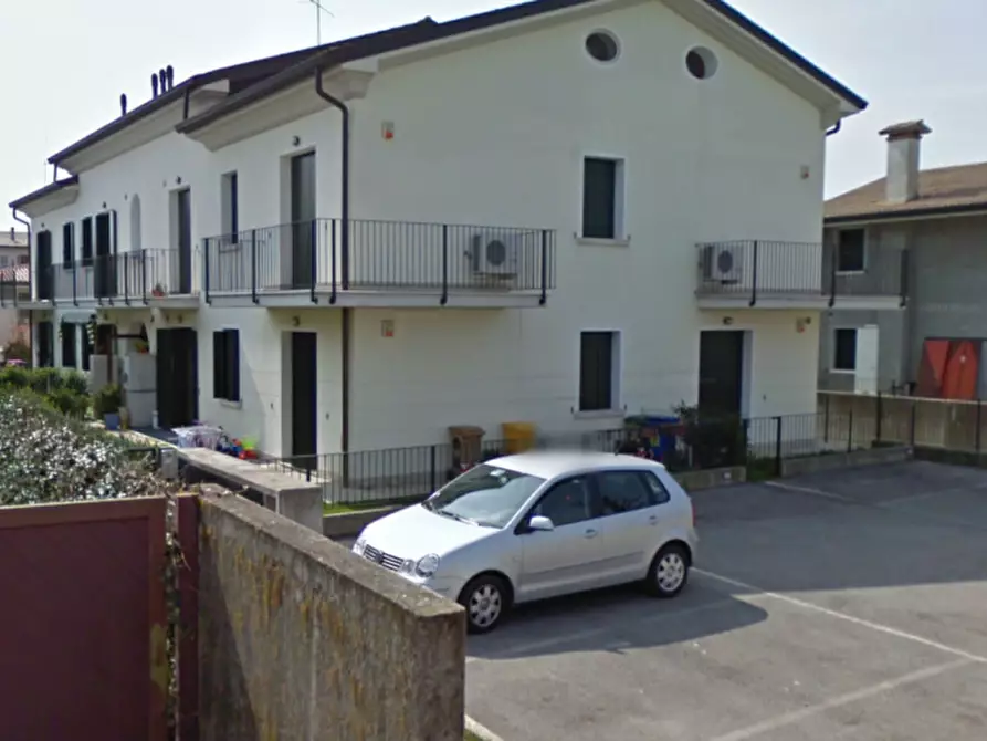 Immagine 1 di Appartamento in vendita  in VIA MONTAGNERA 7 a Paese