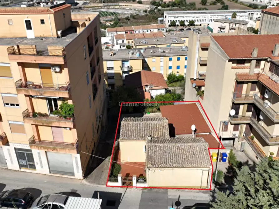Immagine 4 di Casa indipendente in vendita  a Modica
