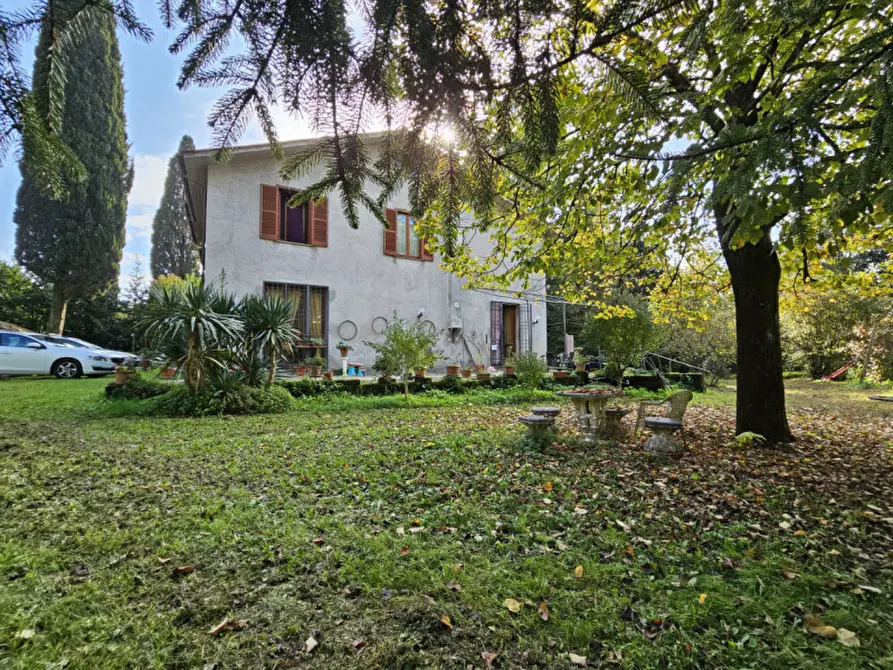 Immagine 3 di Villa in vendita  in Località il Cappuccino a Capranica