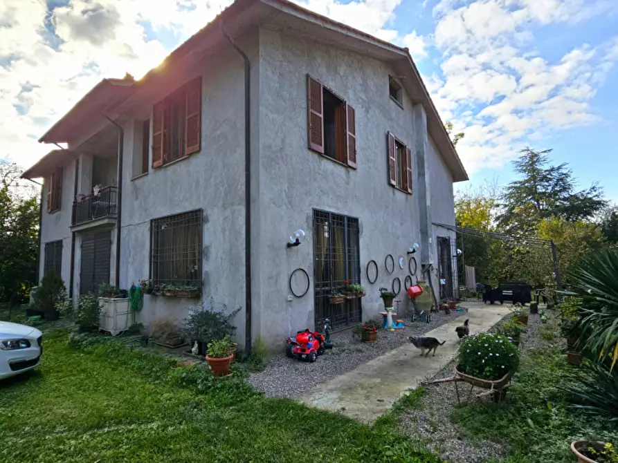 Immagine 5 di Villa in vendita  in Località il Cappuccino a Capranica