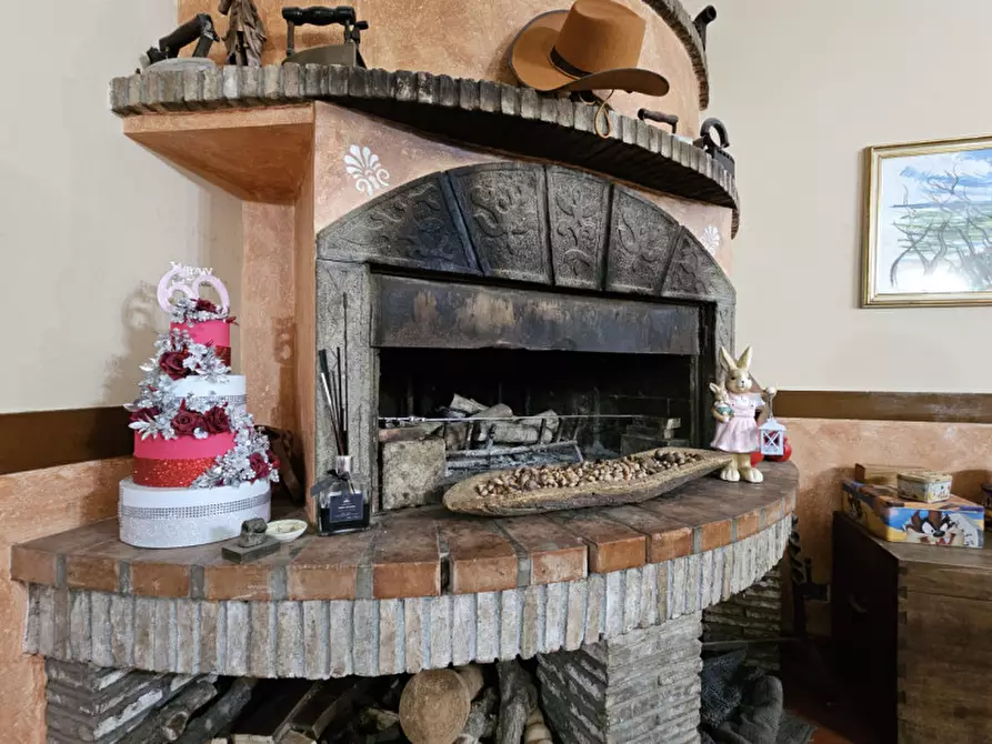 Immagine 17 di Villa in vendita  in Località il Cappuccino a Capranica