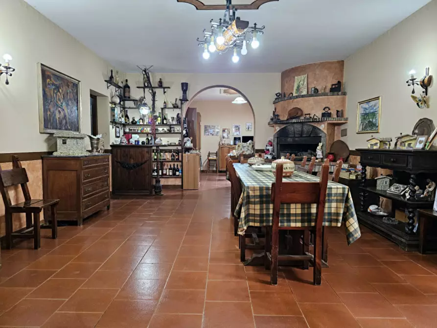 Immagine 19 di Villa in vendita  in Località il Cappuccino a Capranica