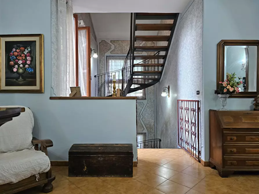 Immagine 49 di Villa in vendita  in Località il Cappuccino a Capranica