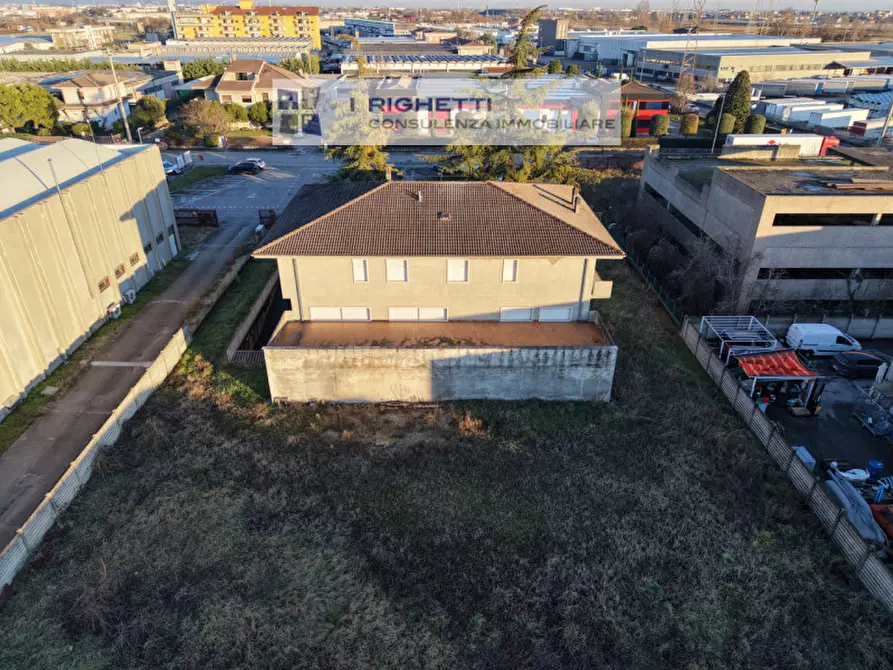 Immagine 1 di Capannone industriale in vendita  in Via Dell'Artigianato a Bussolengo