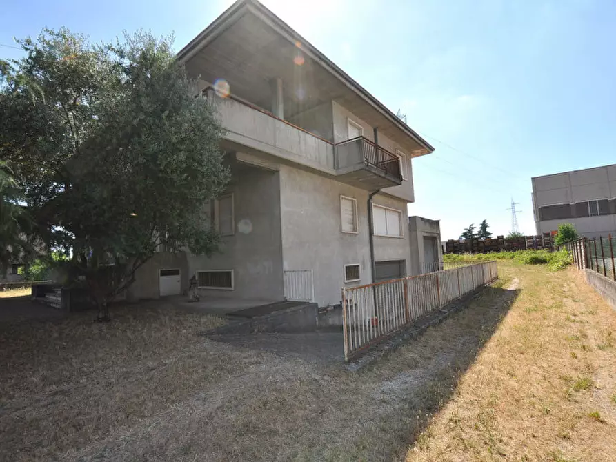 Immagine 3 di Capannone industriale in vendita  in Via Dell'Artigianato a Bussolengo