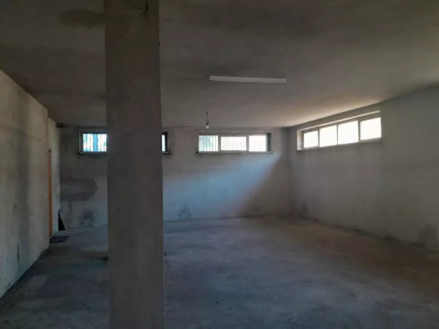 Immagine 10 di Capannone industriale in vendita  in Via Dell'Artigianato a Bussolengo