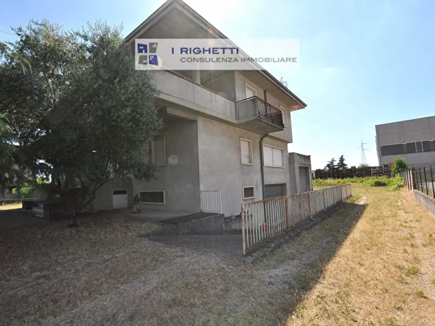 Immagine 32 di Capannone industriale in vendita  in Via Dell'Artigianato a Bussolengo