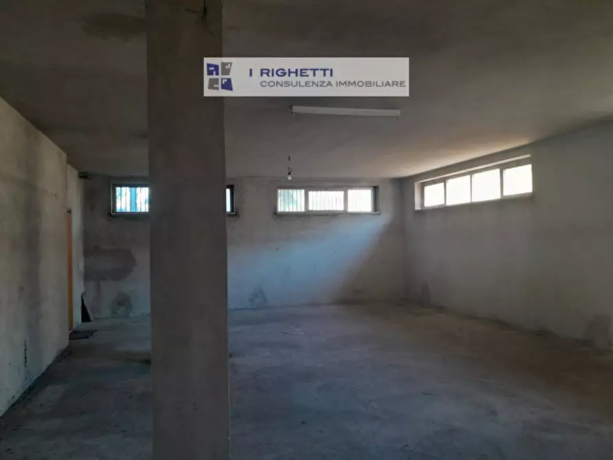 Immagine 39 di Capannone industriale in vendita  in Via Dell'Artigianato a Bussolengo