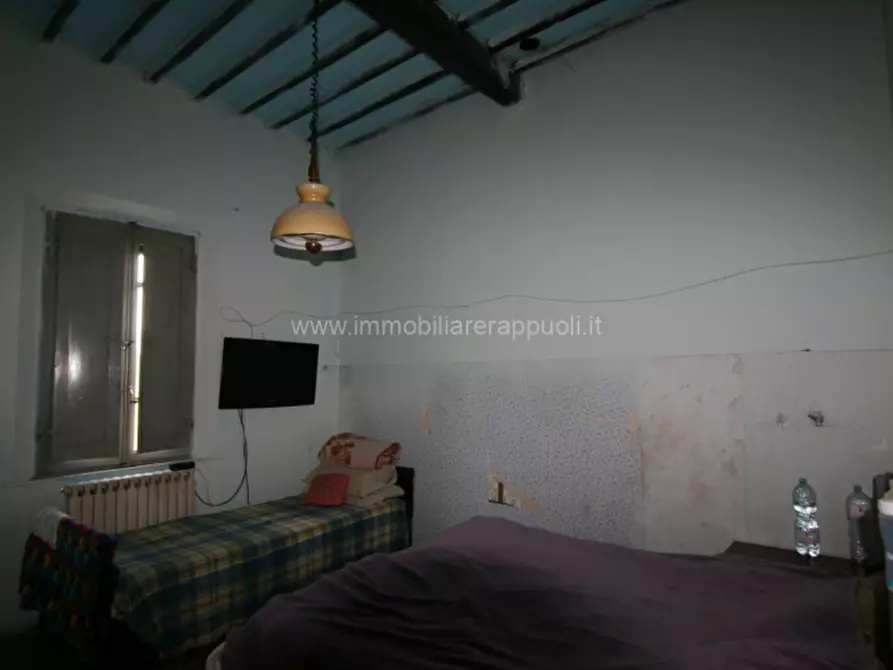 Immagine 22 di Rustico / casale in vendita  a Montepulciano