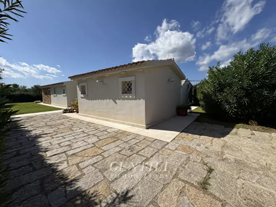 Immagine 33 di Villa in vendita  in Villaggio palma a Arzachena