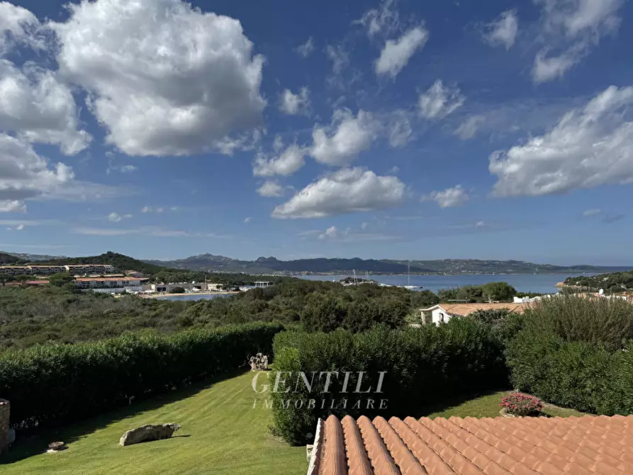 Immagine 35 di Villa in vendita  in Villaggio palma a Arzachena