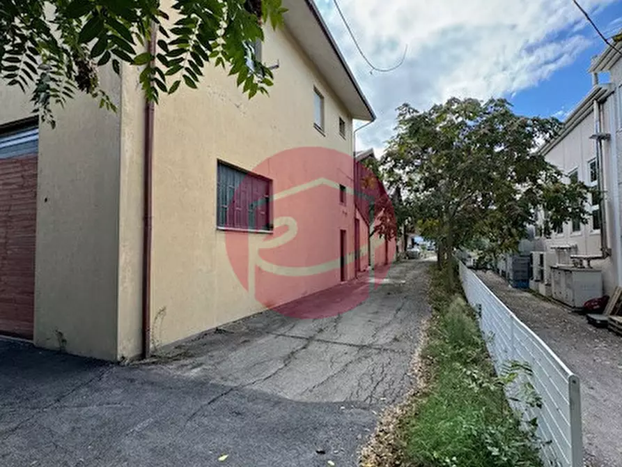 Immagine 6 di Capannone industriale in vendita  a Verucchio