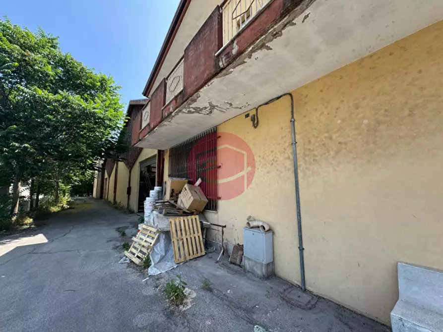 Immagine 7 di Capannone industriale in vendita  a Verucchio