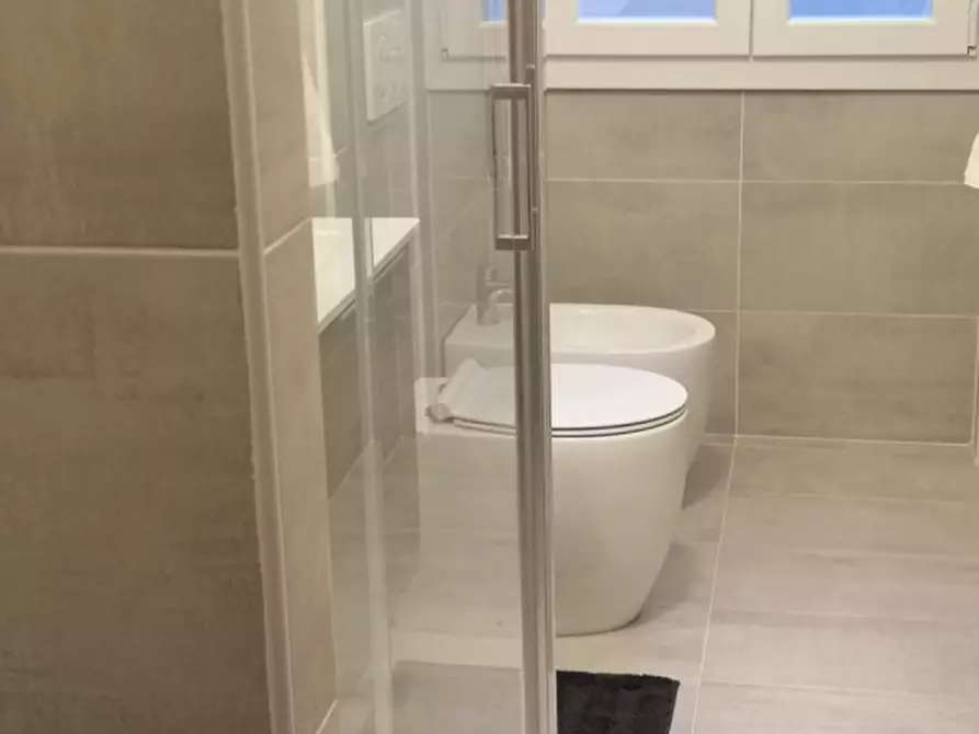 Immagine 11 di Appartamento in affitto  in piazza venezia a Rapallo