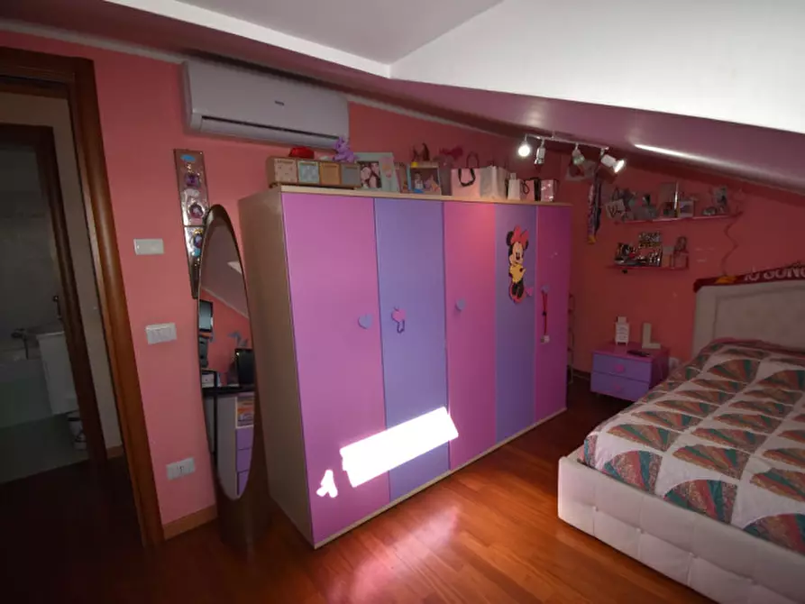 Immagine 19 di Appartamento in vendita  in VIA BORGOSESIA a Roma