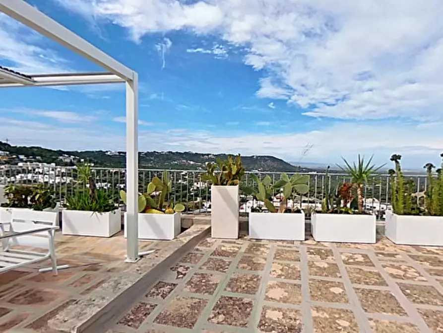 Immagine 37 di Casa indipendente in vendita  in PYTOS a Ostuni