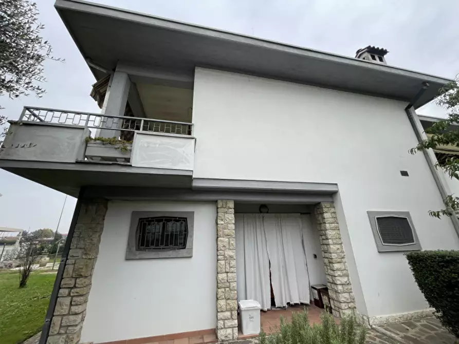 Immagine 31 di Villa in vendita  a Suzzara