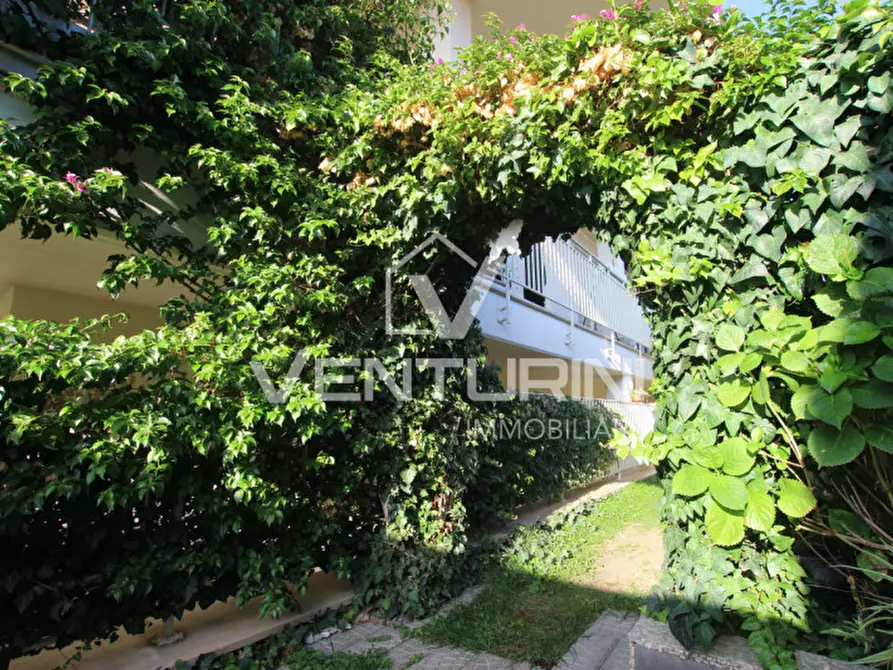 Immagine 47 di Appartamento in vendita  in Via Castelbelforte, 57 a Roma