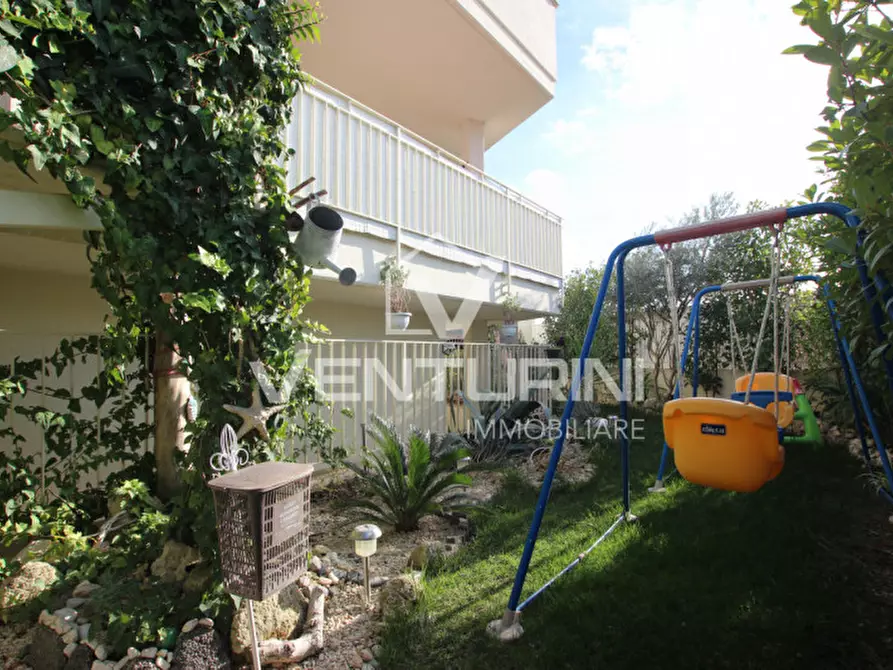 Immagine 53 di Appartamento in vendita  in Via Castelbelforte, 57 a Roma