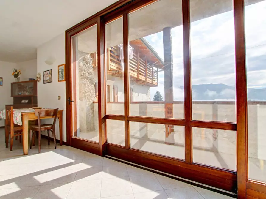 Immagine 4 di Appartamento in vendita  in Rango, 111 a Bleggio Superiore