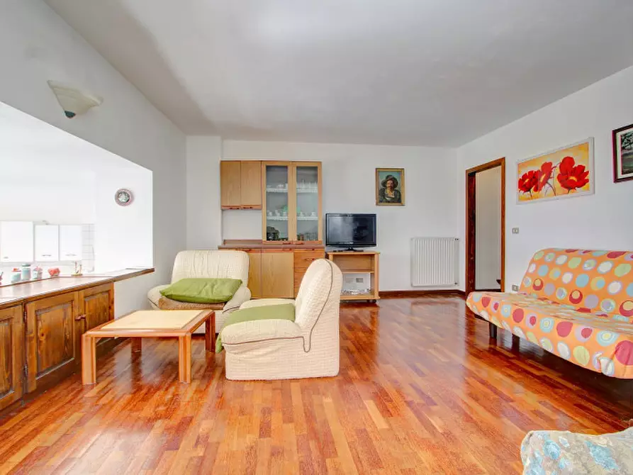 Immagine 15 di Appartamento in vendita  in Rango, 111 a Bleggio Superiore