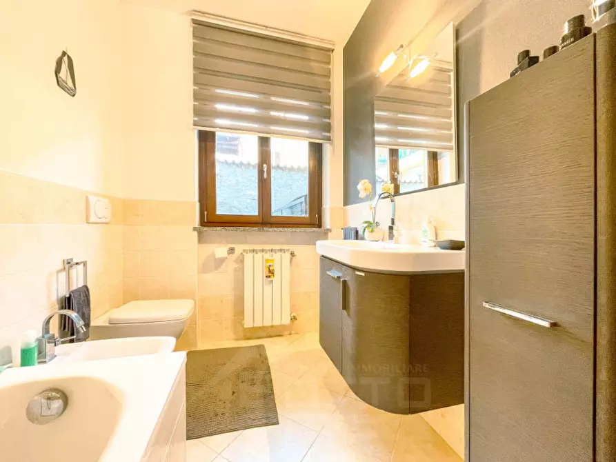 Immagine 10 di Appartamento in vendita  in Via G. Matteotti 35 a Invorio