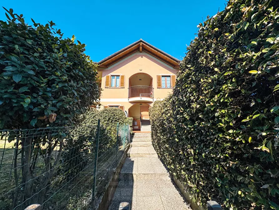 Immagine 17 di Appartamento in vendita  in Via G. Matteotti 35 a Invorio