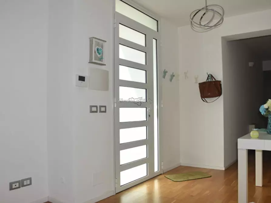 Immagine 8 di Villa in vendita  a Vittoria